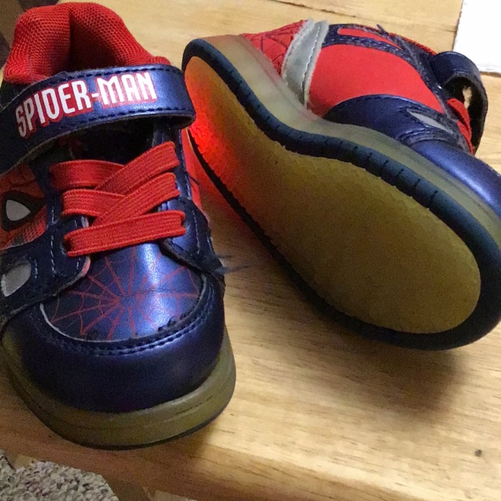 MARVEL SPIDER-MAN Lite-Up little boy sneakers sz 7 blue